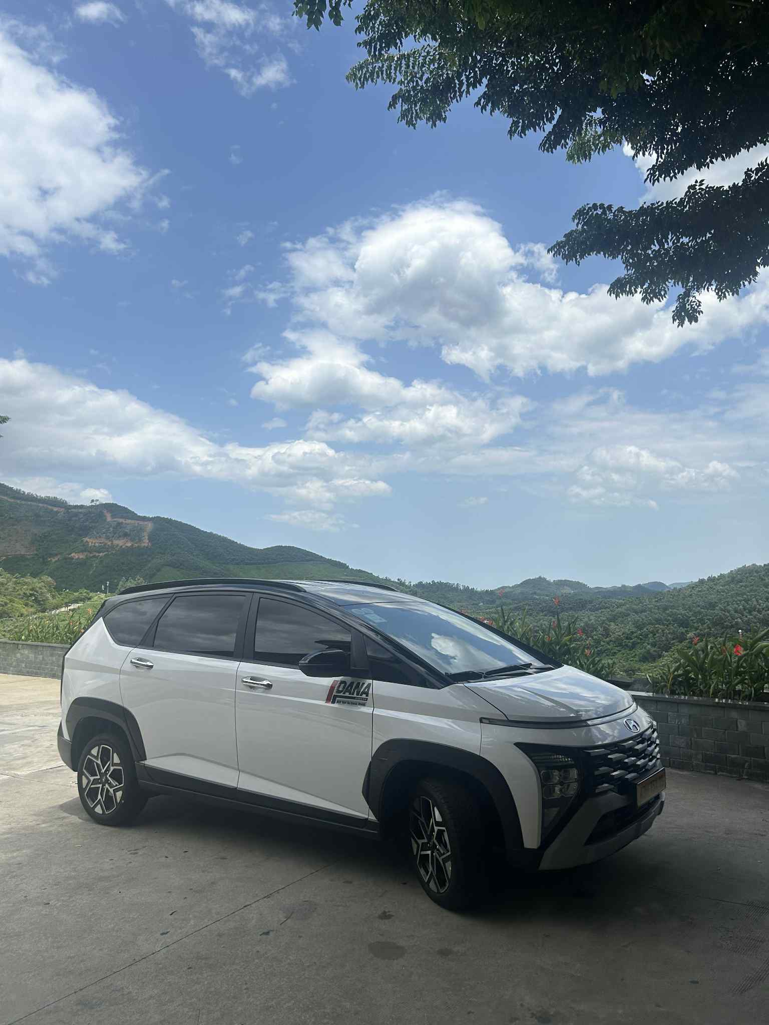 Da Nang Airport pick-up / drop-off – 6 Person