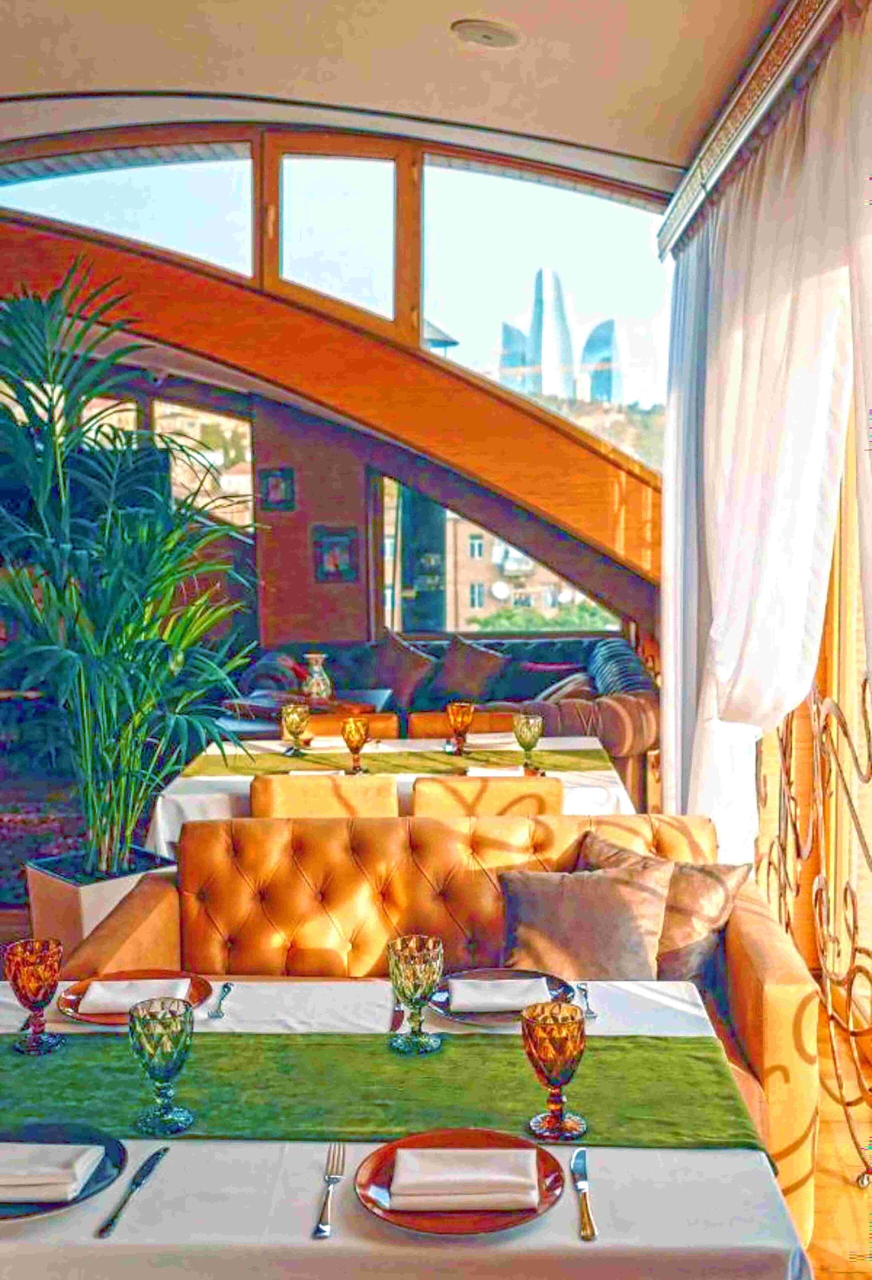 Bayil Breeze Hotel – Restaurant