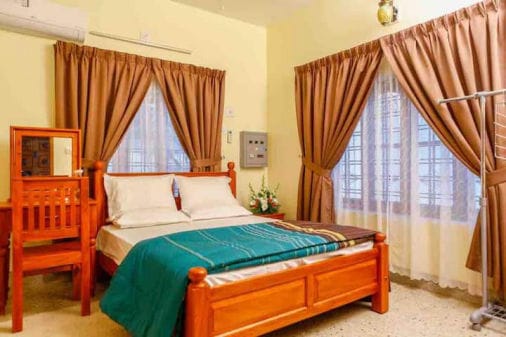 Holiday House -1 BR (GF)