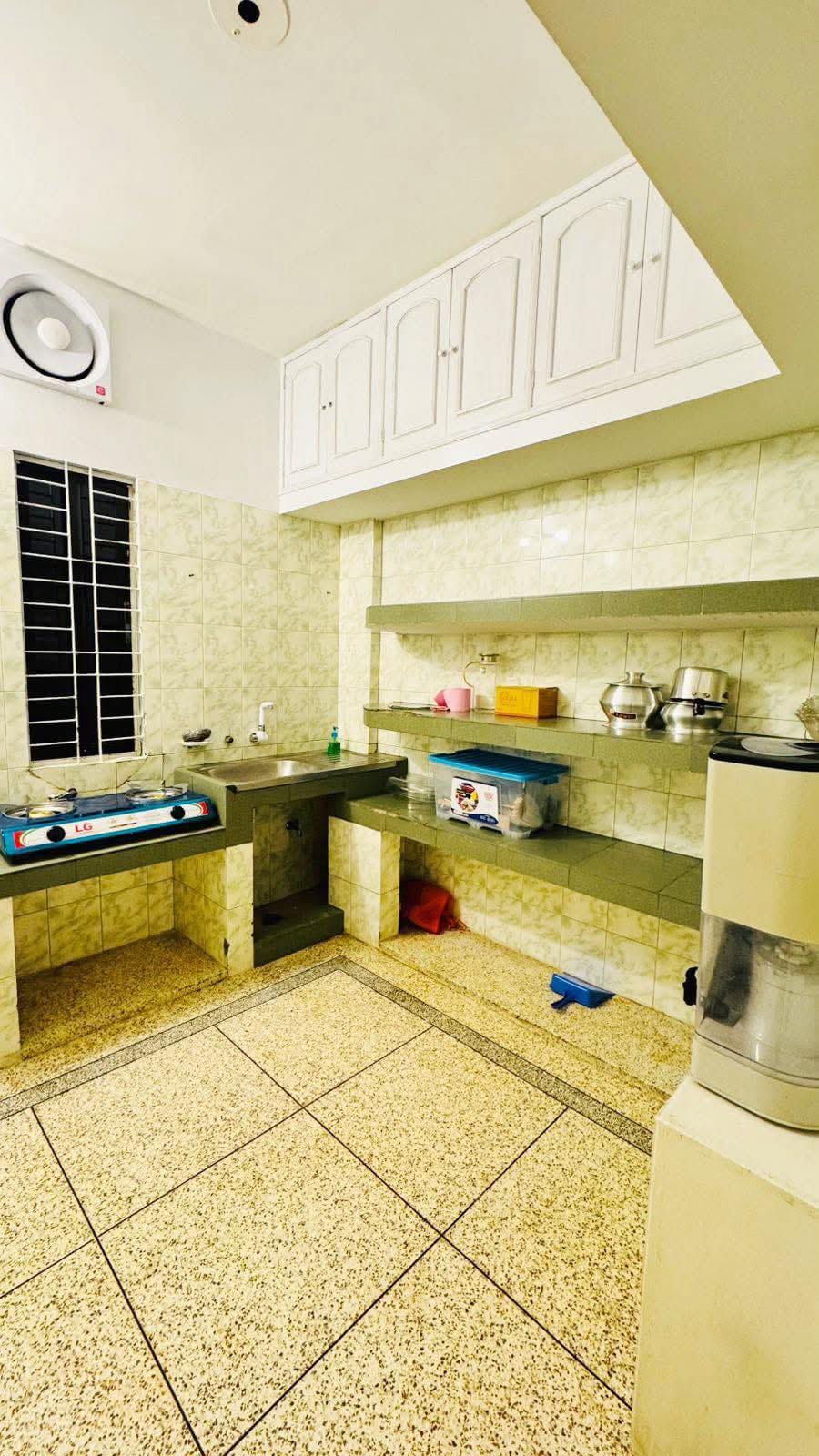 3 Bedroom Furnished Apartment
