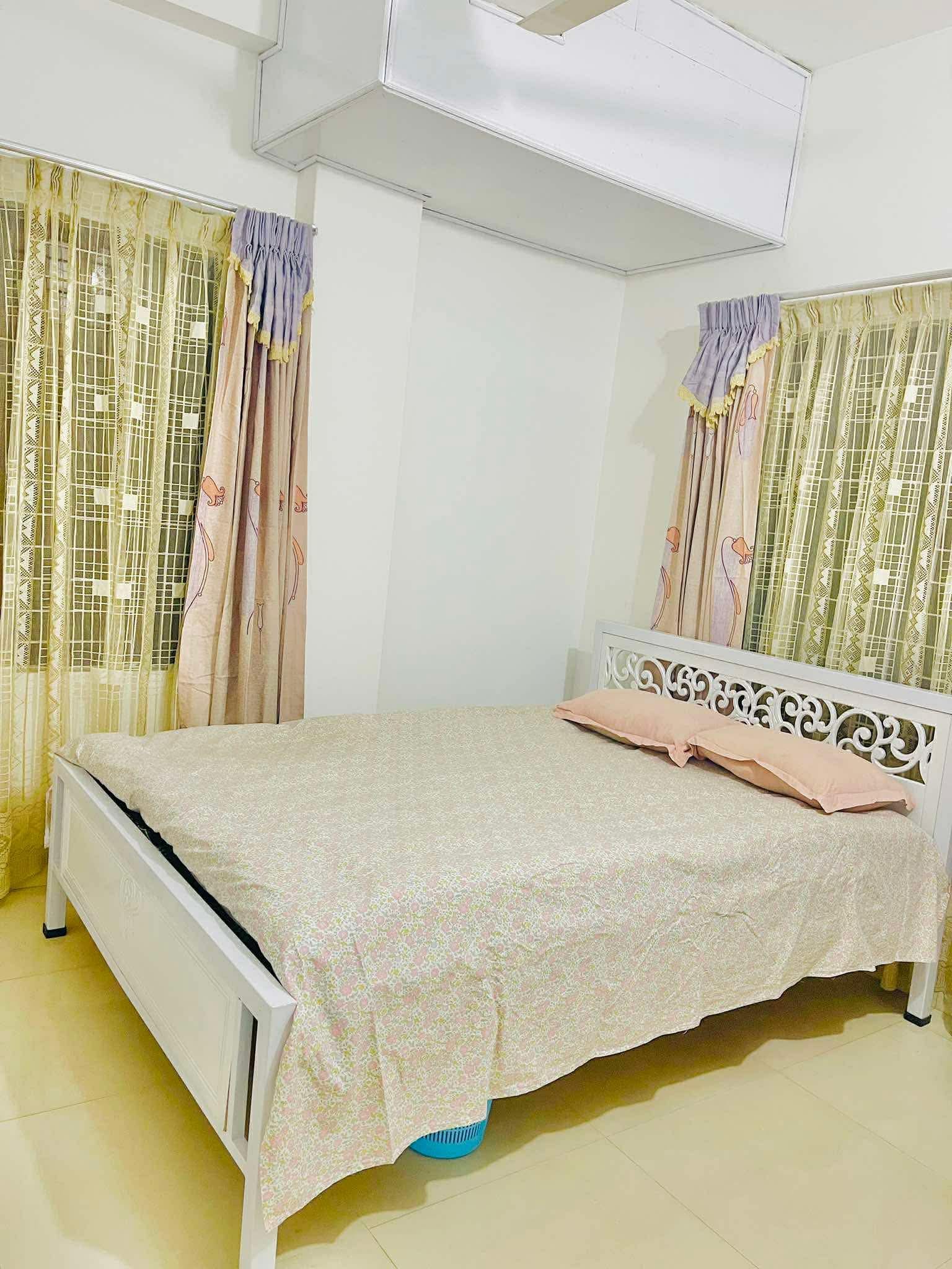 2 Bedroom Furnished Apartment