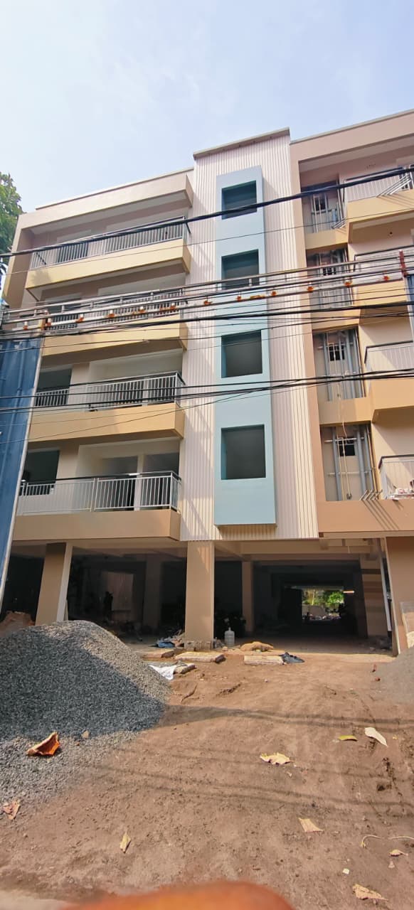 2 BHK FLAT FOR SALE IN EDAPPALLY NEAR CHANGAMPUZHA PARK