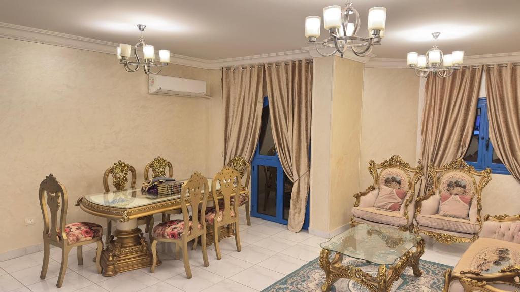 Luxuriously Furnished Apartments